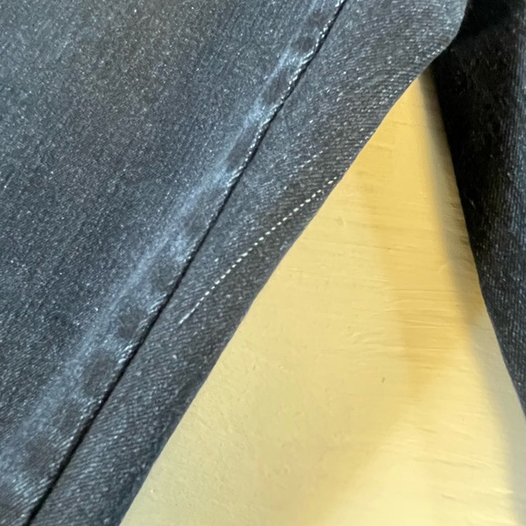 Gloria Vanderbilt Jean - Picture 2 of 6